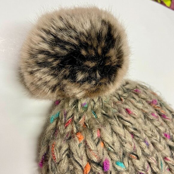 Faux Venzi by Dena Gray Knit Hat with Pom - Picture 8 of 8